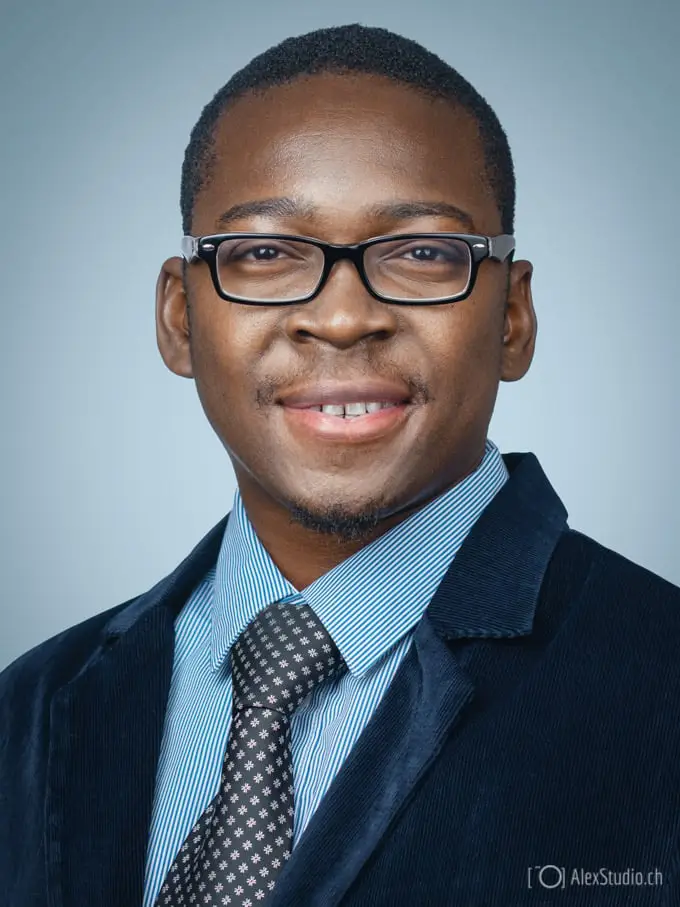 Geneva Studio Portrait of a Man for CV, Resume or LinkedIn by Photographer Alex Petrenko